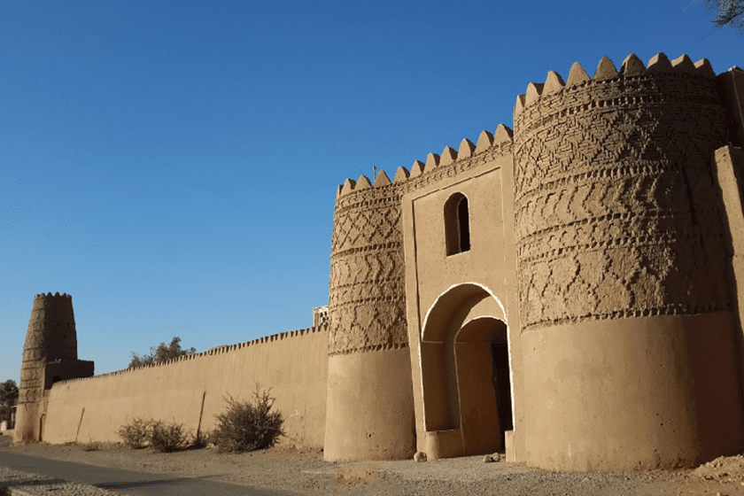 کاروانسرای روستای شفیع اباد شهداد قلعه شفیع آباد شهداد کرمان